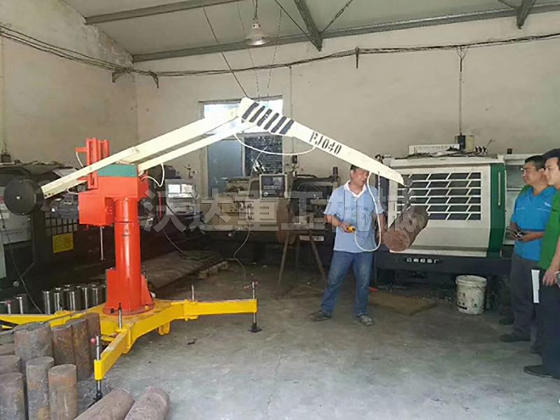 移動(dòng)式平衡吊